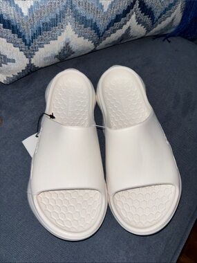 Columbia White Slip-On Clog Slides for Women